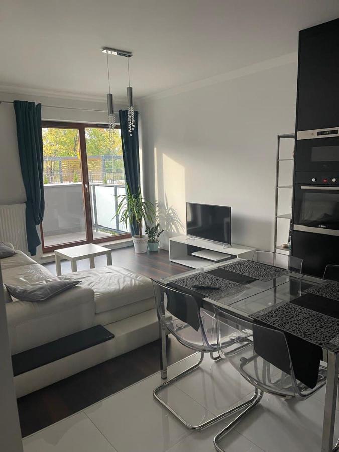 House4You Apartament Sakura Airport Chopin Warsaw Exterior photo